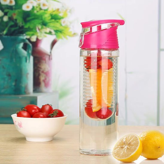 Gourde plastique Infuseur de fruit 