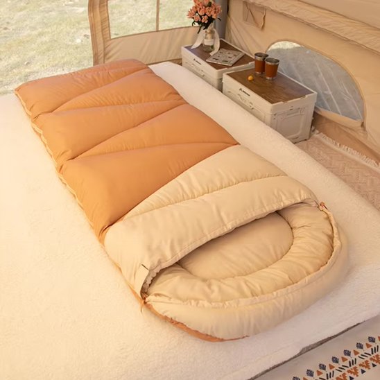 Sac de couchage deux couleur 